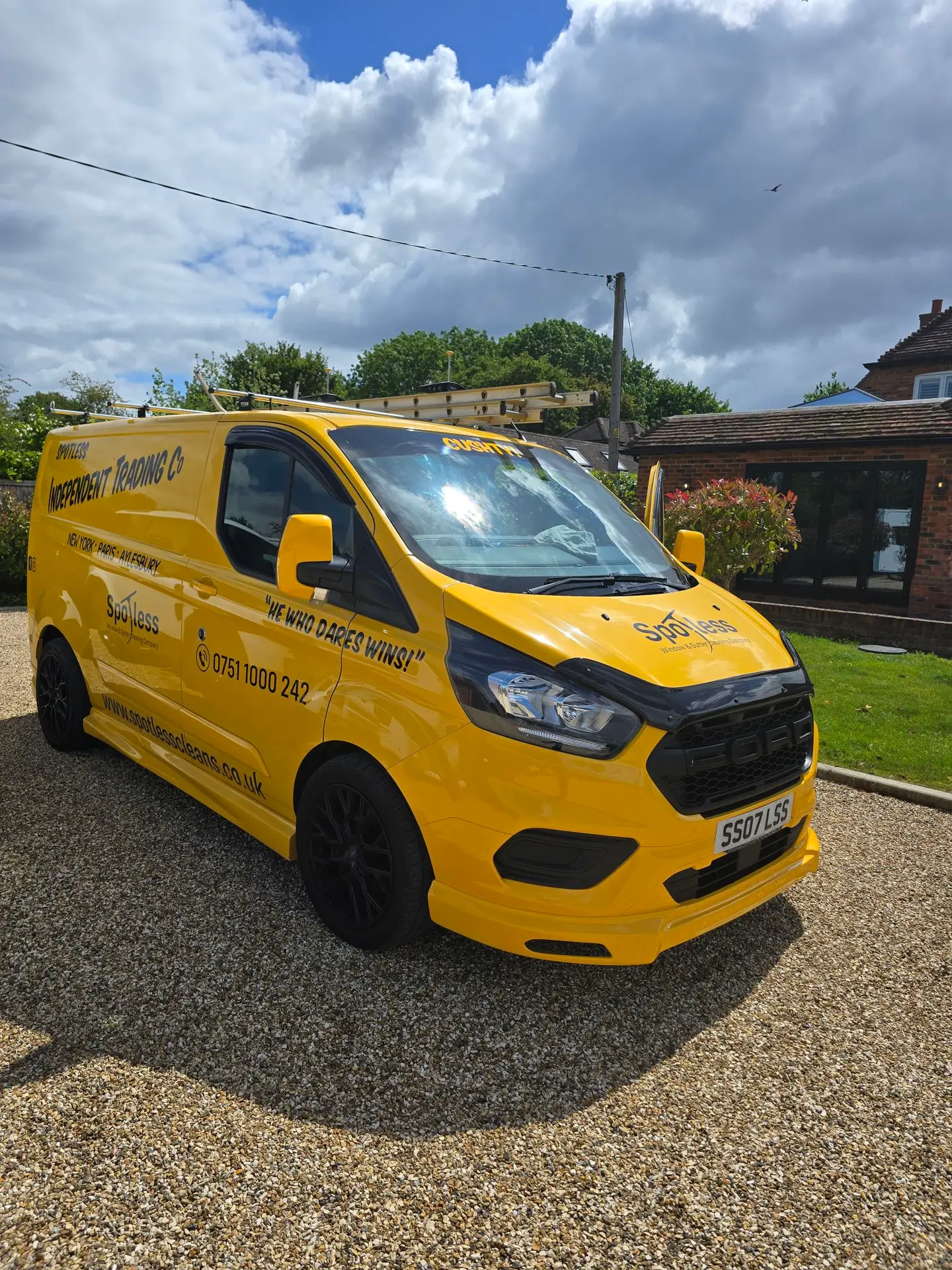window cleaning Aylesbury